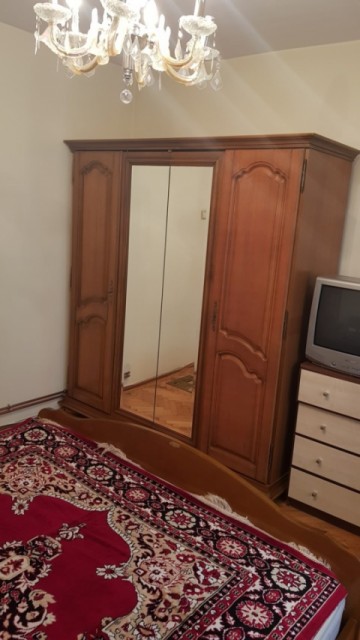 ultracentral-zona-elena-doamna-4-camere-mobilatutilat-la-400-euroluna-24